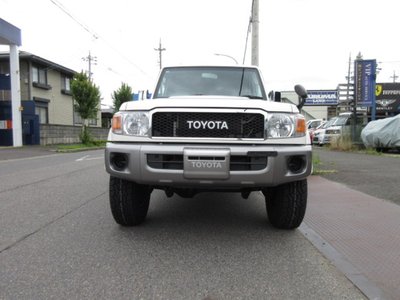 صورة 7 لـ 2014 Toyota LAND CRUISER 70