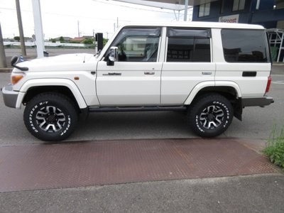صورة 4 لـ 2014 Toyota LAND CRUISER 70