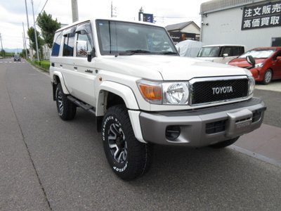 صورة 3 لـ 2014 Toyota LAND CRUISER 70