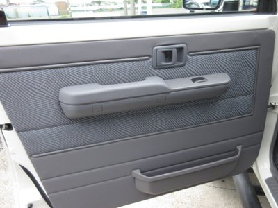 صورة مصغرة 26 لـ 2014 Toyota LAND CRUISER 70