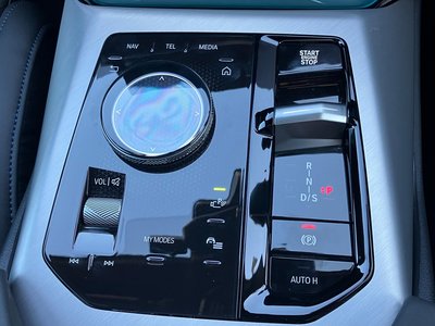 2025 BMW X3 thumbnail 34