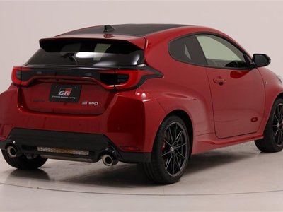TOYOTA GR YARIS - 9