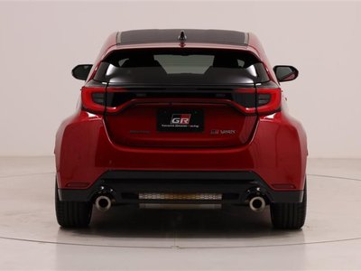 TOYOTA GR YARIS - 8