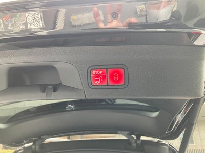 MERCEDES-BENZ GLE - 10