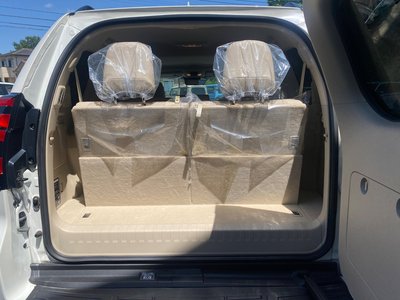TOYOTA LAND CRUISER PRADO - 10