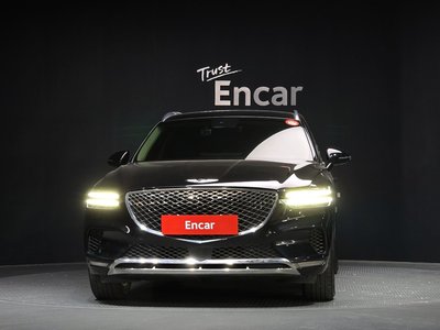 2021 Genesis GV70 photo 2