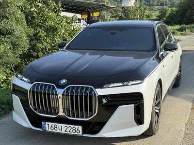 2022 BMW 7 SERIES — фото 3