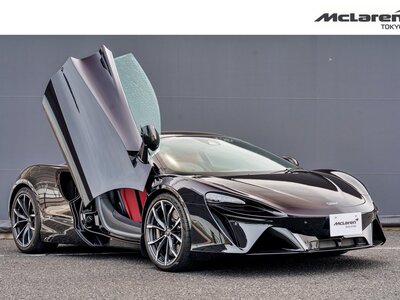 MCLAREN ARTURA - 2