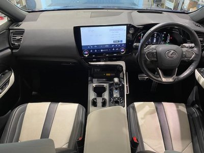 2022 Lexus NX — миниатюра 44