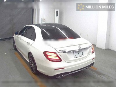 MERCEDES-BENZ E-CLASS AMG - 2