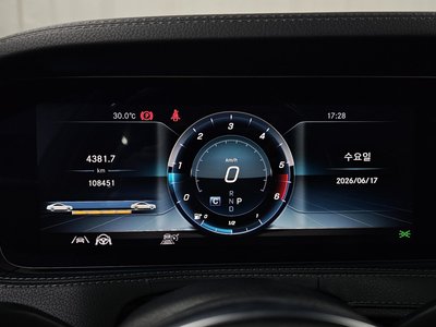 MERCEDES-BENZ S-CLASS - 8
