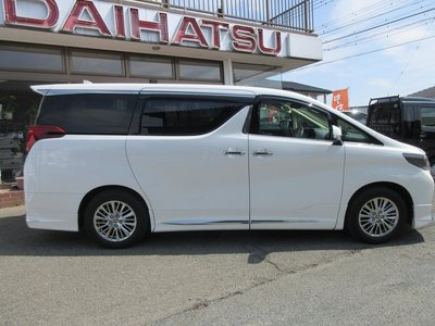 TOYOTA ALPHARD - 6