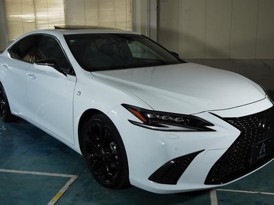 LEXUS ES - 7