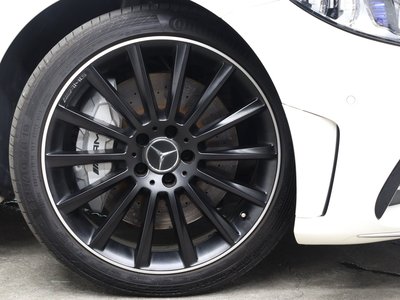 صورة 8 لـ 2019 Mercedes-BENZ C-CLASS AMG