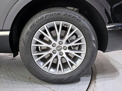 GENESIS GV80 - 8