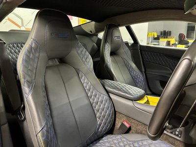 ASTON MARTIN VANQUISH - 5