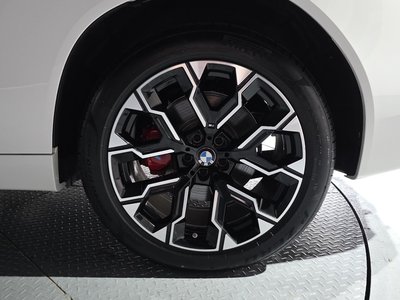 صورة 8 لـ 2025 BMW X3