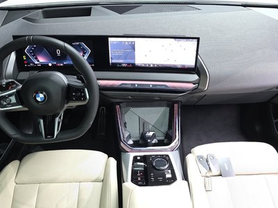 صورة 5 لـ 2025 BMW X3