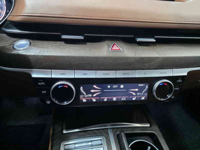 GENESIS G80 (RG3) - 10