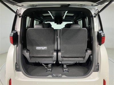 صورة مصغرة 29 لـ 2025 Toyota ALPHARD
