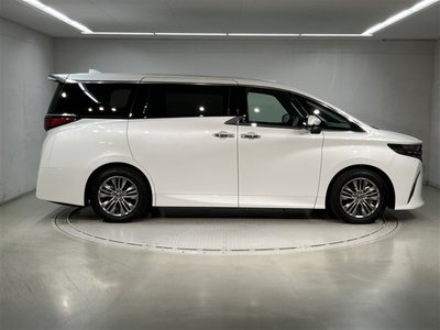 2025 Toyota ALPHARD 照片 4