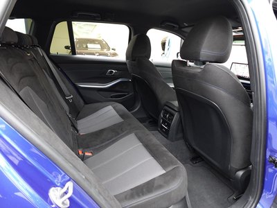 2025 BMW 3 SERIES TOURING — миниатюра 24