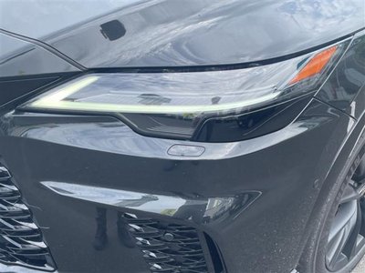 صورة مصغرة 33 لـ 2023 Lexus RX