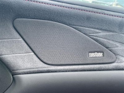 صورة 2 لـ 2023 Lexus RX