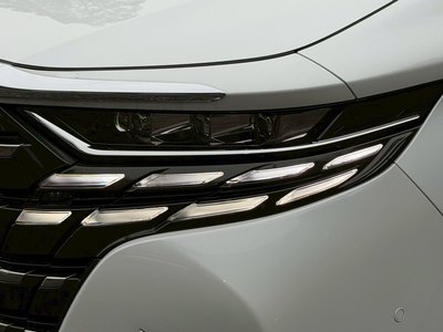 TOYOTA ALPHARD - 5