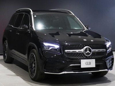 MERCEDES-BENZ GLB - 10