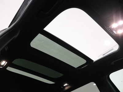 MERCEDES-BENZ GLB - 3