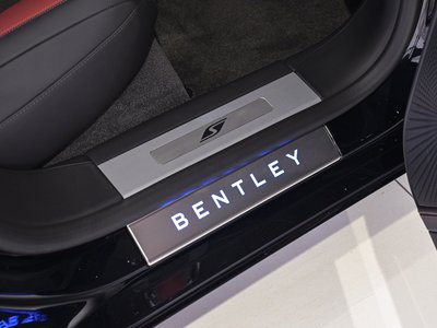 2023 Bentley FLYING SPUR — миниатюра 38