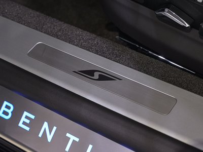 2023 Bentley FLYING SPUR — миниатюра 14