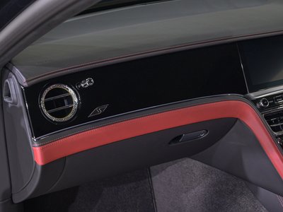 2023 Bentley FLYING SPUR — миниатюра 32