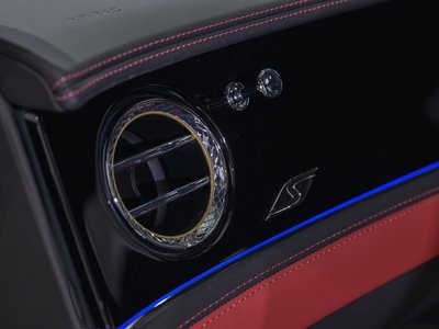 2023 Bentley FLYING SPUR — миниатюра 33