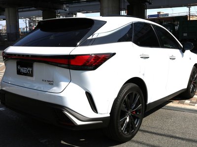 LEXUS RX - 7