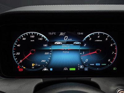 MERCEDES-BENZ E-CLASS - 8