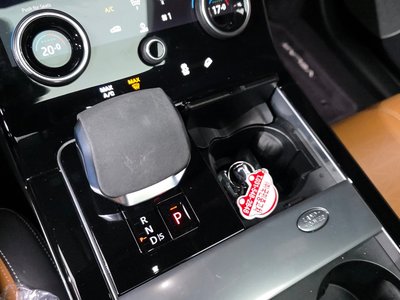 LAND ROVER RANGE ROVER VELAR - 9