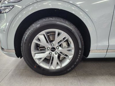 2026 Genesis GV70 — миниатюра 20