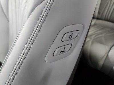 2026 Genesis GV70 — миниатюра 14