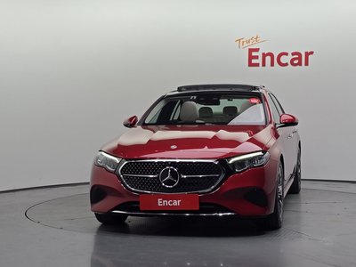 2025 Mercedes-BENZ E-CLASS — фото 2