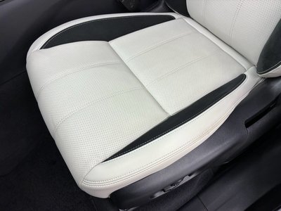 2023 LAND Rover RANGE ROVER VELAR — миниатюра 45