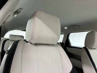 2023 LAND Rover RANGE ROVER VELAR — миниатюра 25