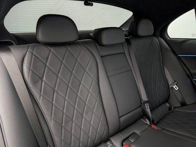 2024 Mercedes-BENZ E-CLASS — миниатюра 13