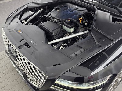 صورة 7 لـ 2020 Genesis G80