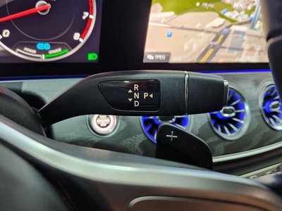 MERCEDES-BENZ CLS - 9