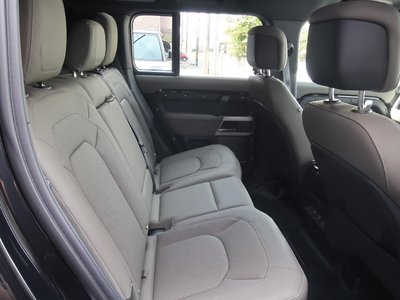صورة مصغرة 46 لـ 2024 LAND Rover DEFENDER