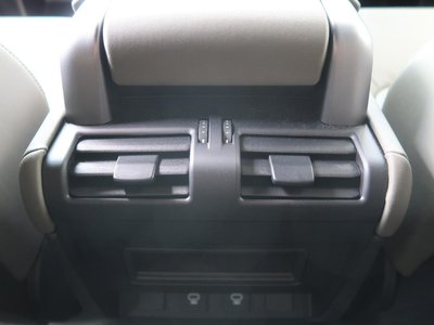 صورة مصغرة 52 لـ 2024 LAND Rover DEFENDER