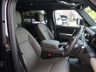 صورة مصغرة 13 لـ 2024 LAND Rover DEFENDER