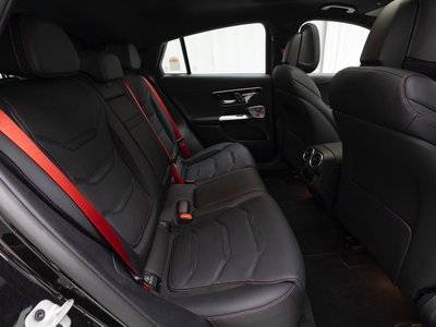 صورة مصغرة 15 لـ 2025 Mercedes-BENZ GLC
